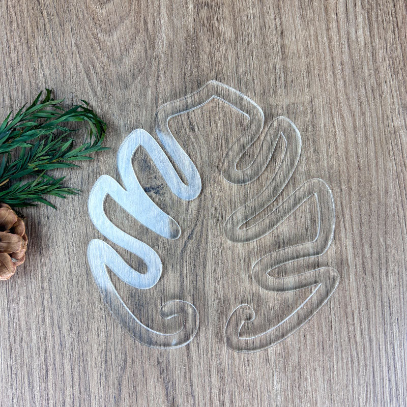 Monstera Grapple